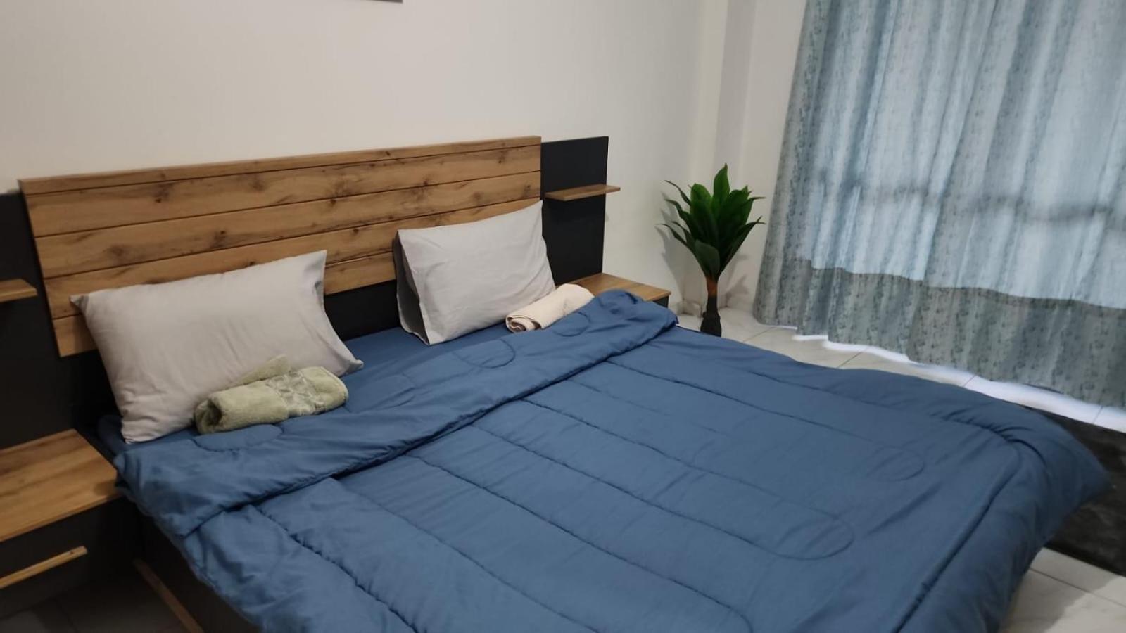 Sharing Motel Rooms Abou Dabi Extérieur photo