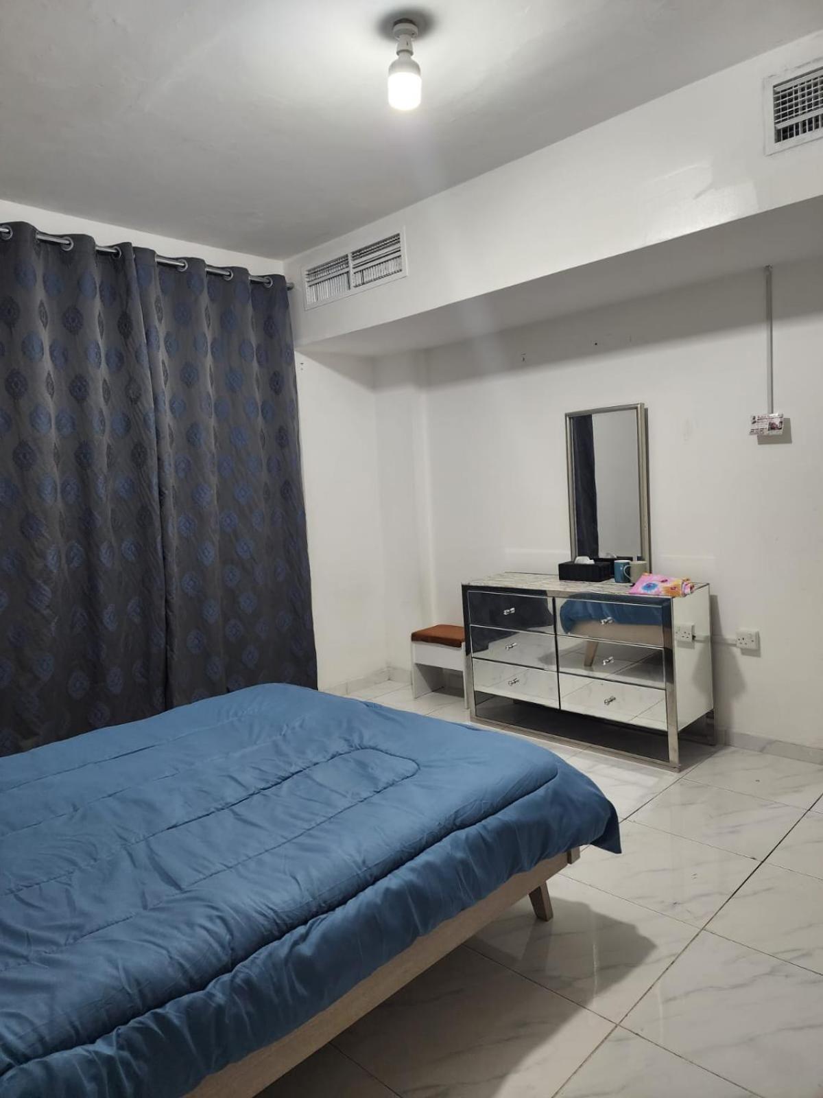 Sharing Motel Rooms Abou Dabi Extérieur photo